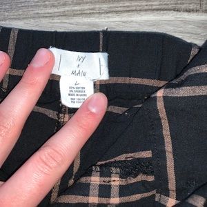 Ivy & Main cotton striped pants size large.